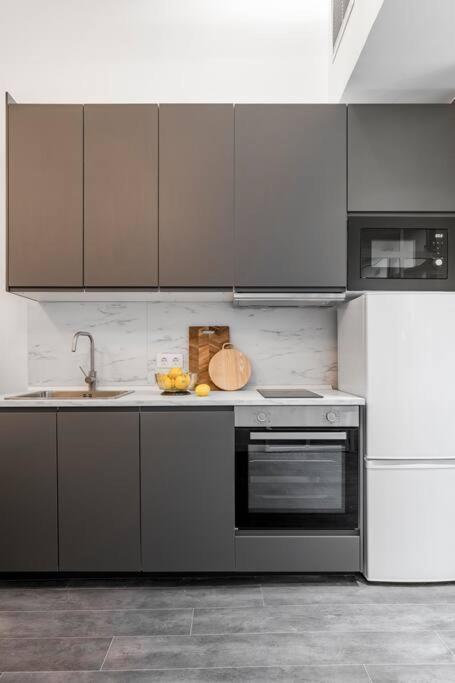 Beautiful And Cosy Flat La Latina-Rastro-Der Madri Exterior foto